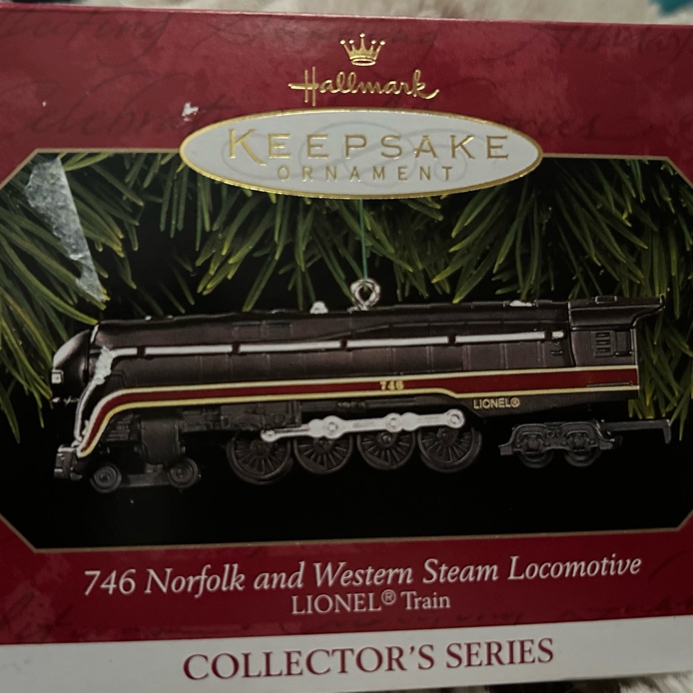 1999 Hallmark Lionel Train Series Ornament - Burgundy and Gold